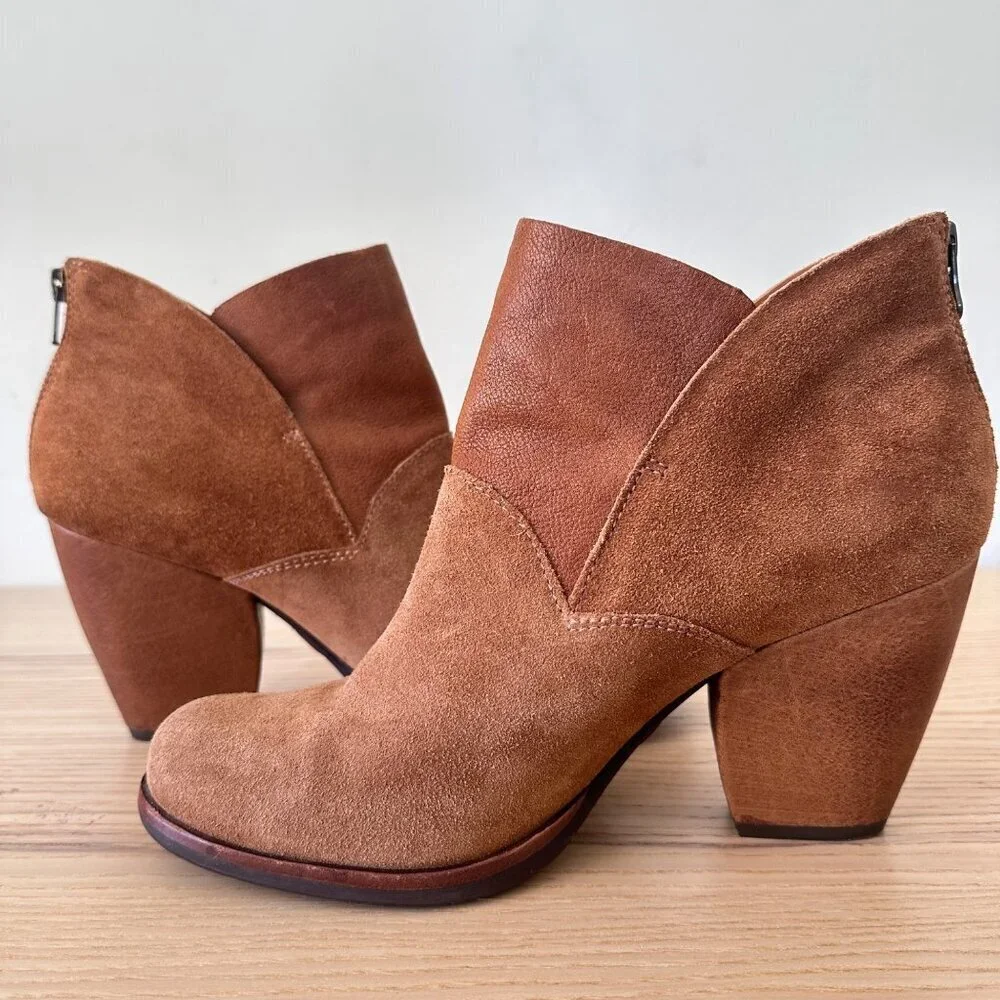 Kork-Ease Women's Castaneda Heeled Ankle Boot Brown Suede, Size 9 - Picture 3 of 12